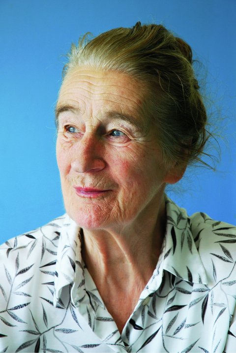 Mary King, Surrey-born post-war artist and art teacher